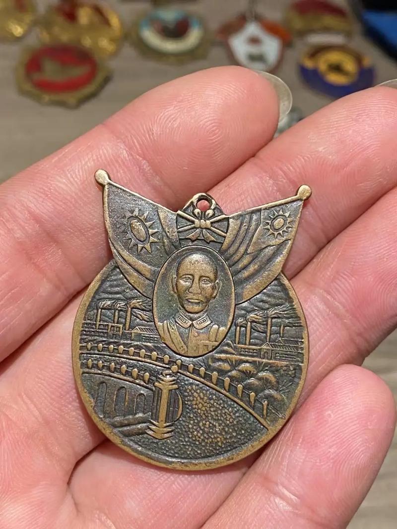 抗战纪念章一枚,品相自观,喜欢的来#徽章
